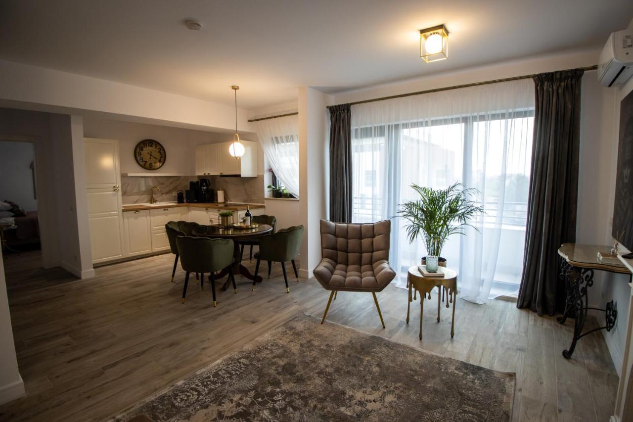 The Clock Apartment Voluntari Luaran gambar