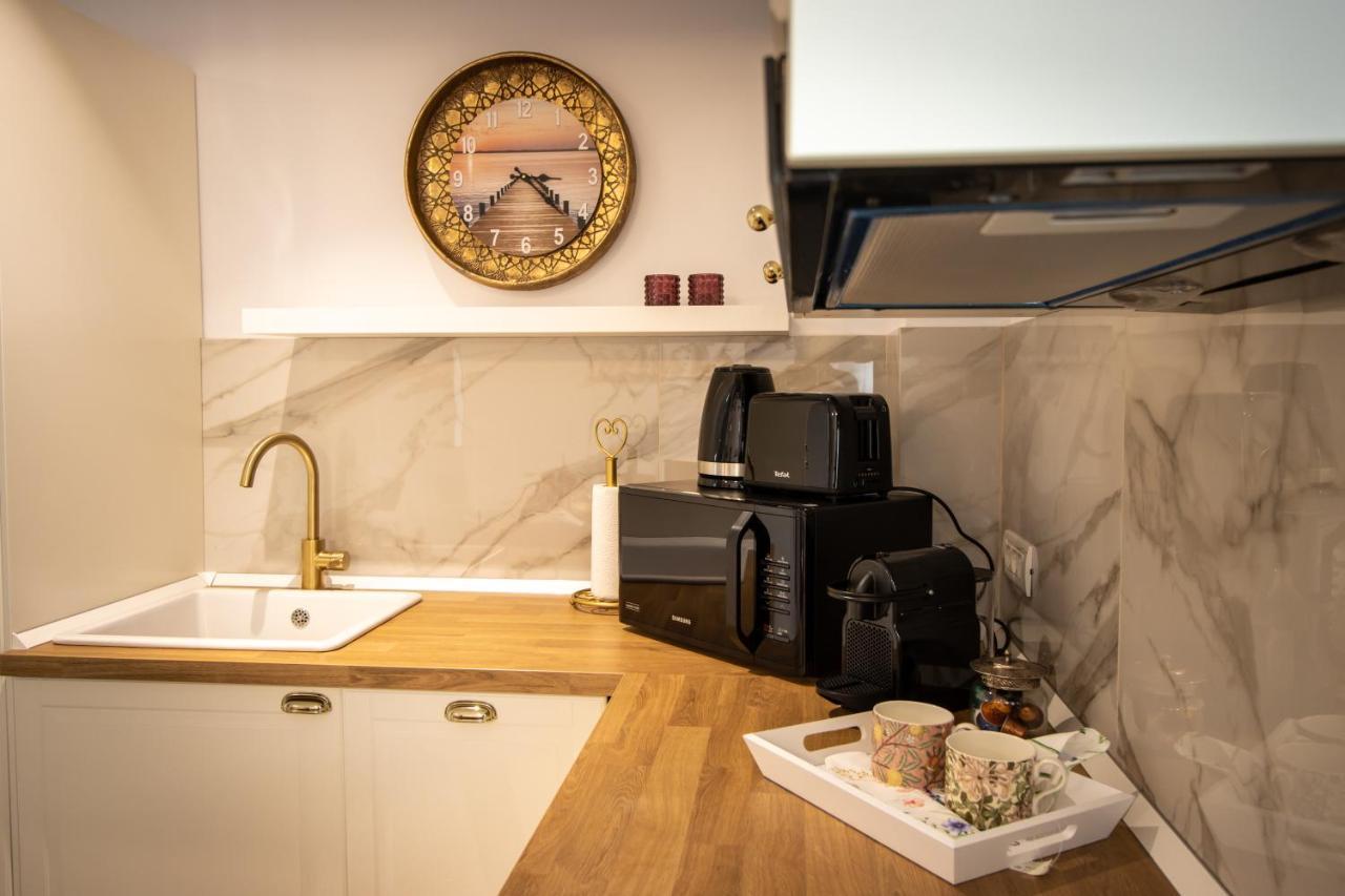 The Clock Apartment Voluntari Luaran gambar