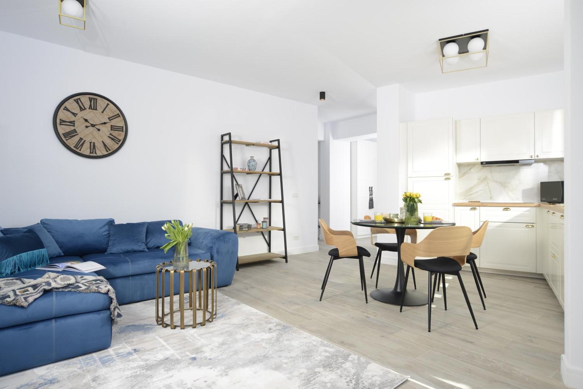 The Clock Apartment Voluntari Luaran gambar